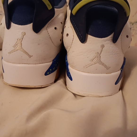 Jordan 6 ghost green low 9.5 - Picture 4 of 10